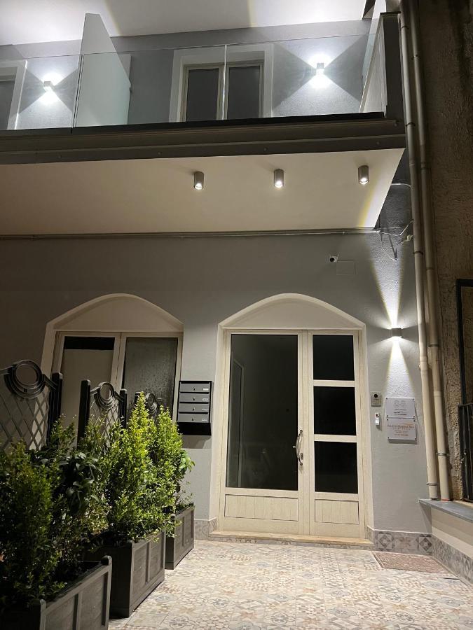 贾迪尼-纳克索斯I Mori Dell'Etna住宿加早餐旅馆 外观 照片